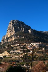 Saint-Jeannet_et_le_baou_de_Saint-Jeannet.jpg